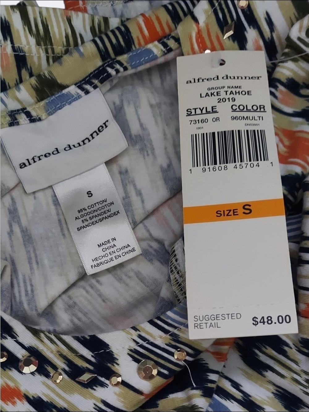 NWT Alfred Dunner Lake Tahoe Ikat-Print Short Sleeve Jeweled Split-Neck Top SM - Picture 5 of 5